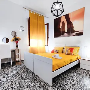 https://valverde-guesthouse.hotelsalgherosardinia.com